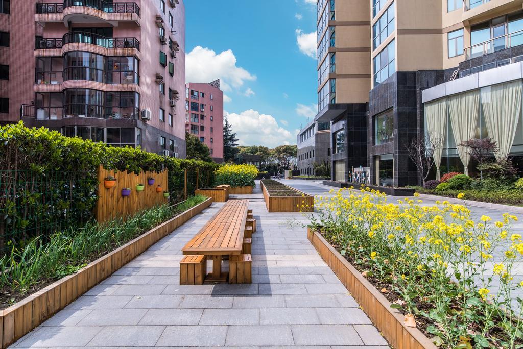 Green Court Residence Jinqiao Diamond Shanghai Exterior foto