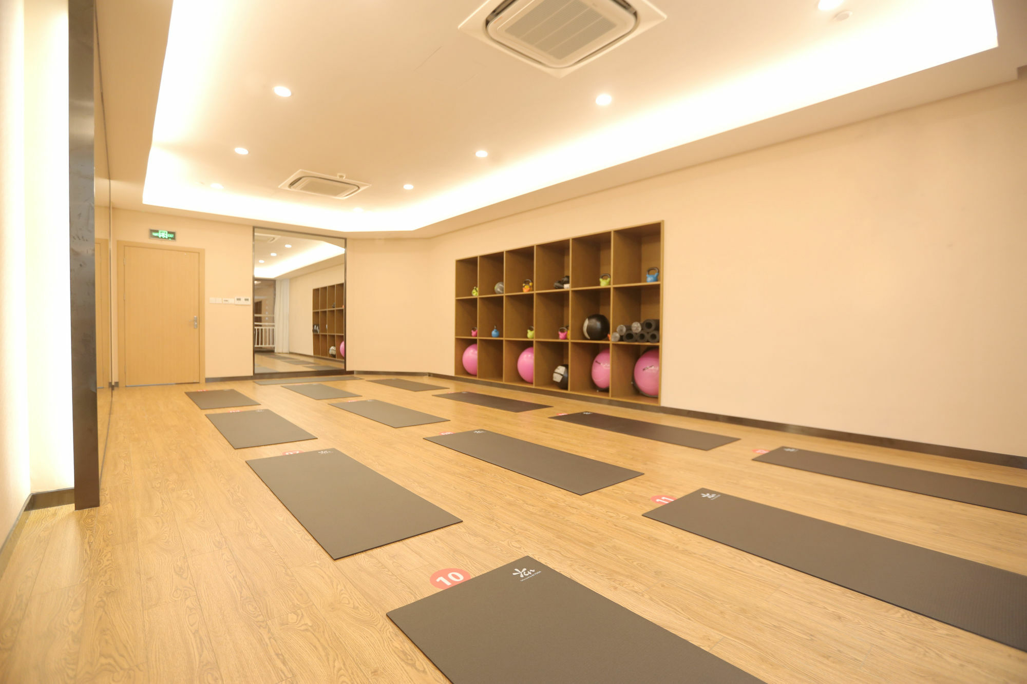 Green Court Residence Jinqiao Diamond Shanghai Exterior foto